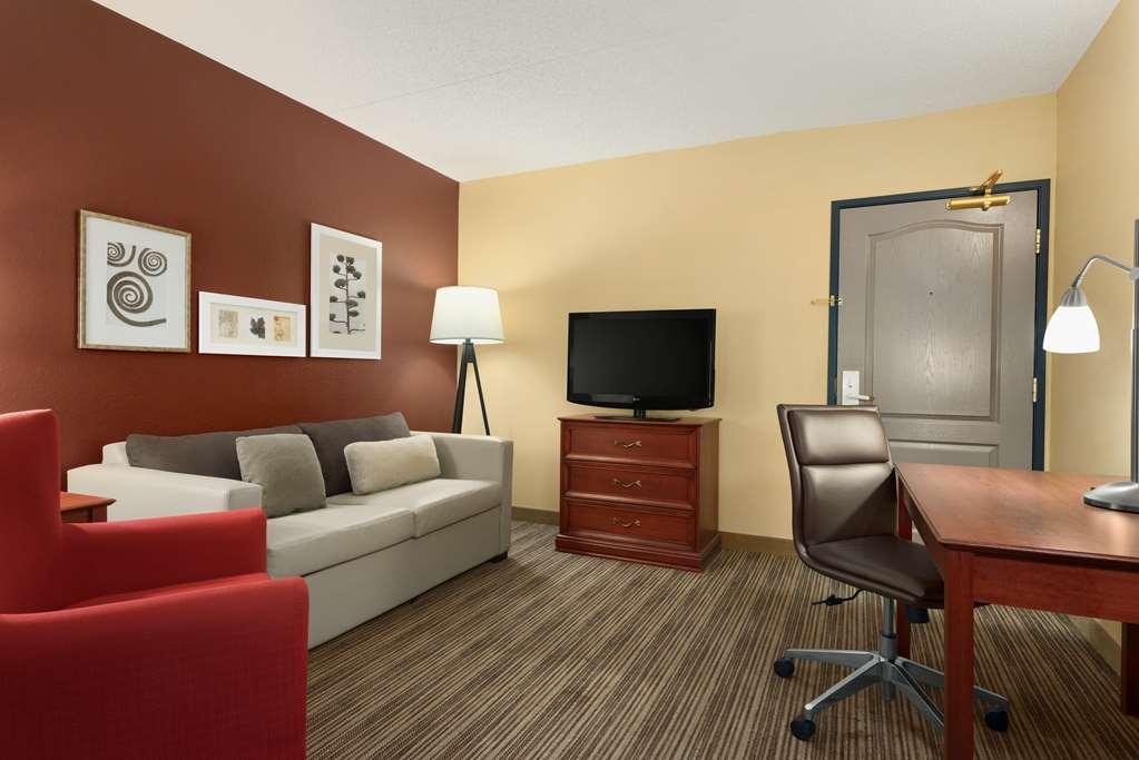 Comfort Inn & Suites St Paul Northeast Vadnais Heights Ngoại thất bức ảnh