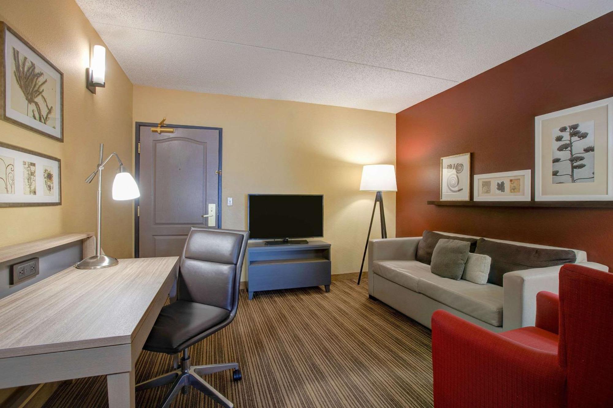 Comfort Inn & Suites St Paul Northeast Vadnais Heights Ngoại thất bức ảnh